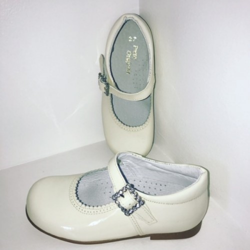 Cream Mary Jane Shoes